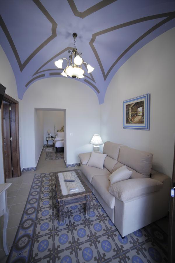 Hotel La Giralda Burguillos Del Cerro Zewnętrze zdjęcie