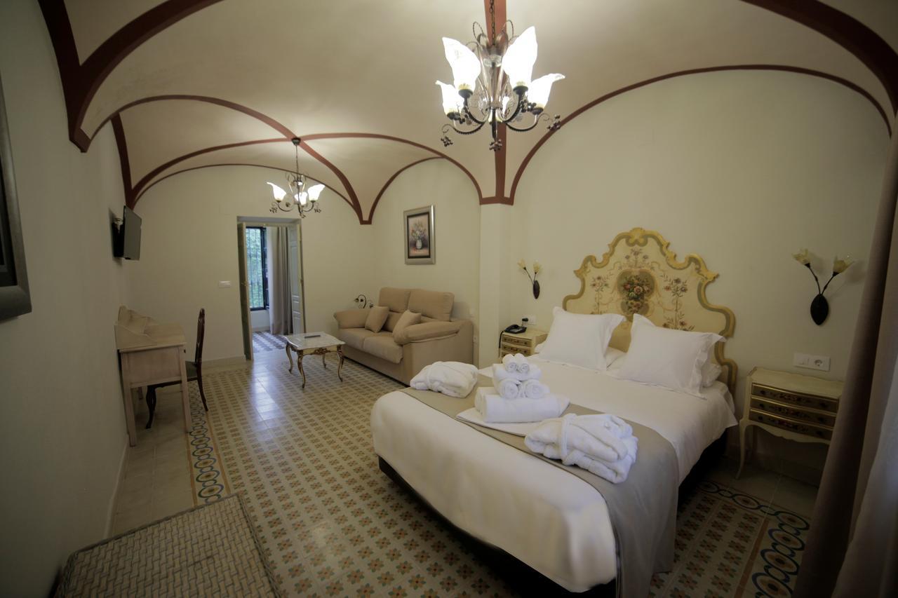 Hotel La Giralda Burguillos Del Cerro Zewnętrze zdjęcie