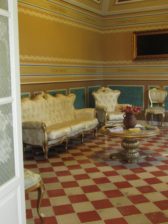Hotel La Giralda Burguillos Del Cerro Zewnętrze zdjęcie