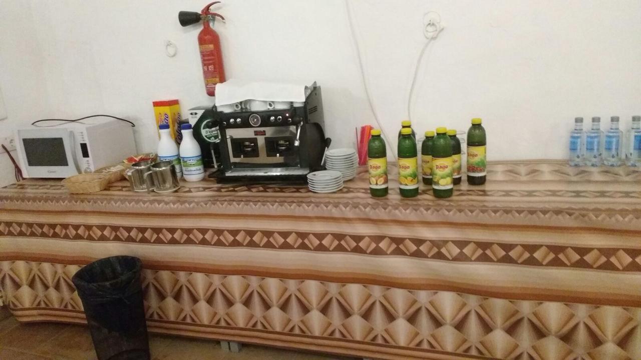Hotel La Giralda Burguillos Del Cerro Zewnętrze zdjęcie