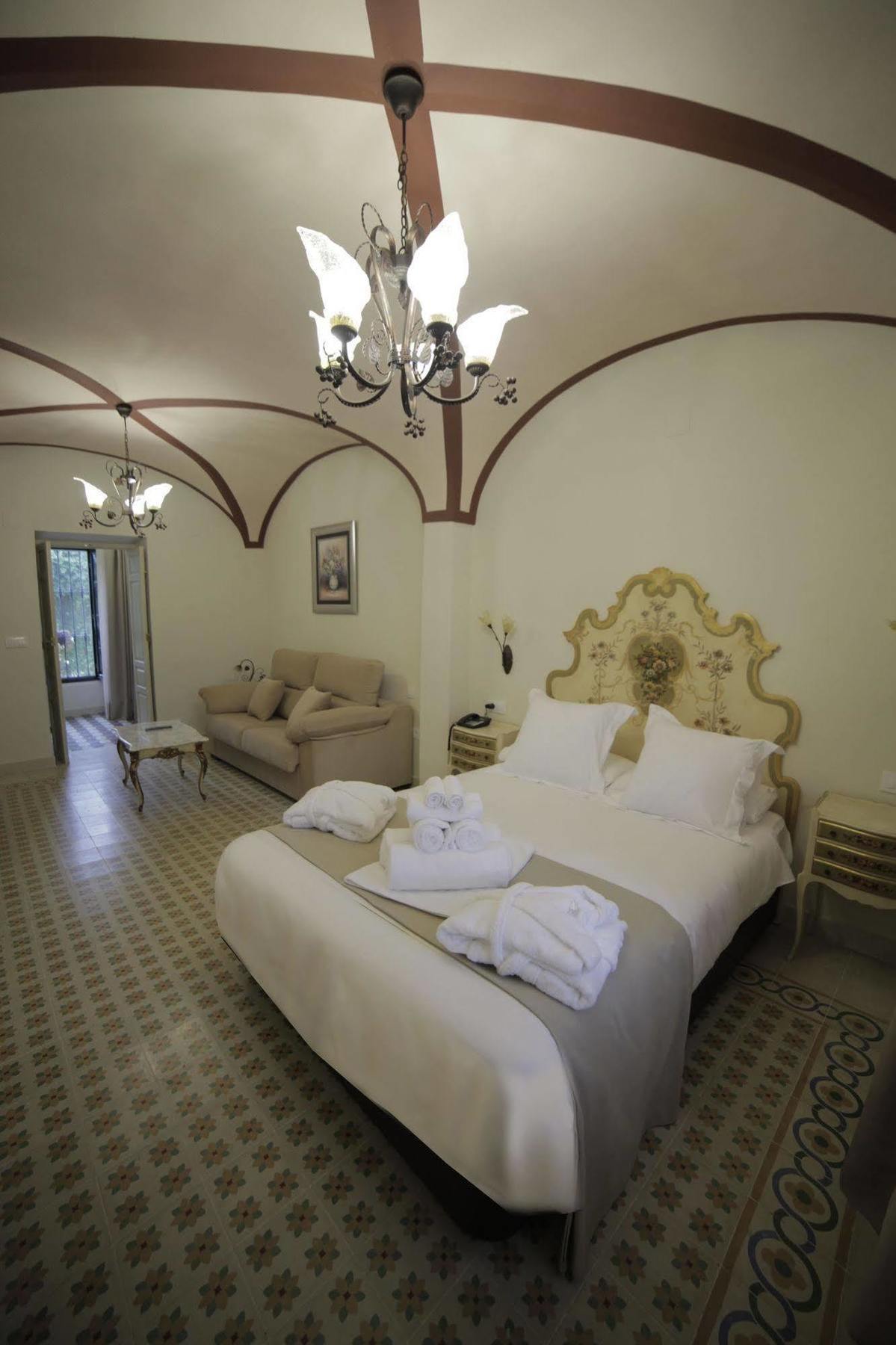 Hotel La Giralda Burguillos Del Cerro Zewnętrze zdjęcie